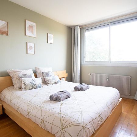 Appartement Spacieux Avec Balcon Μπουργκ-αν-Μπρες Εξωτερικό φωτογραφία